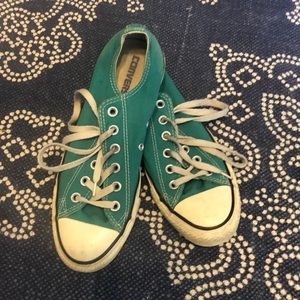 Teal converse